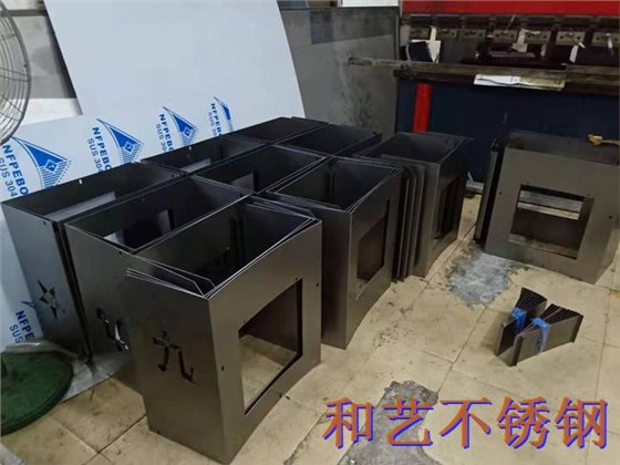 德合公司機(jī)箱加工項目