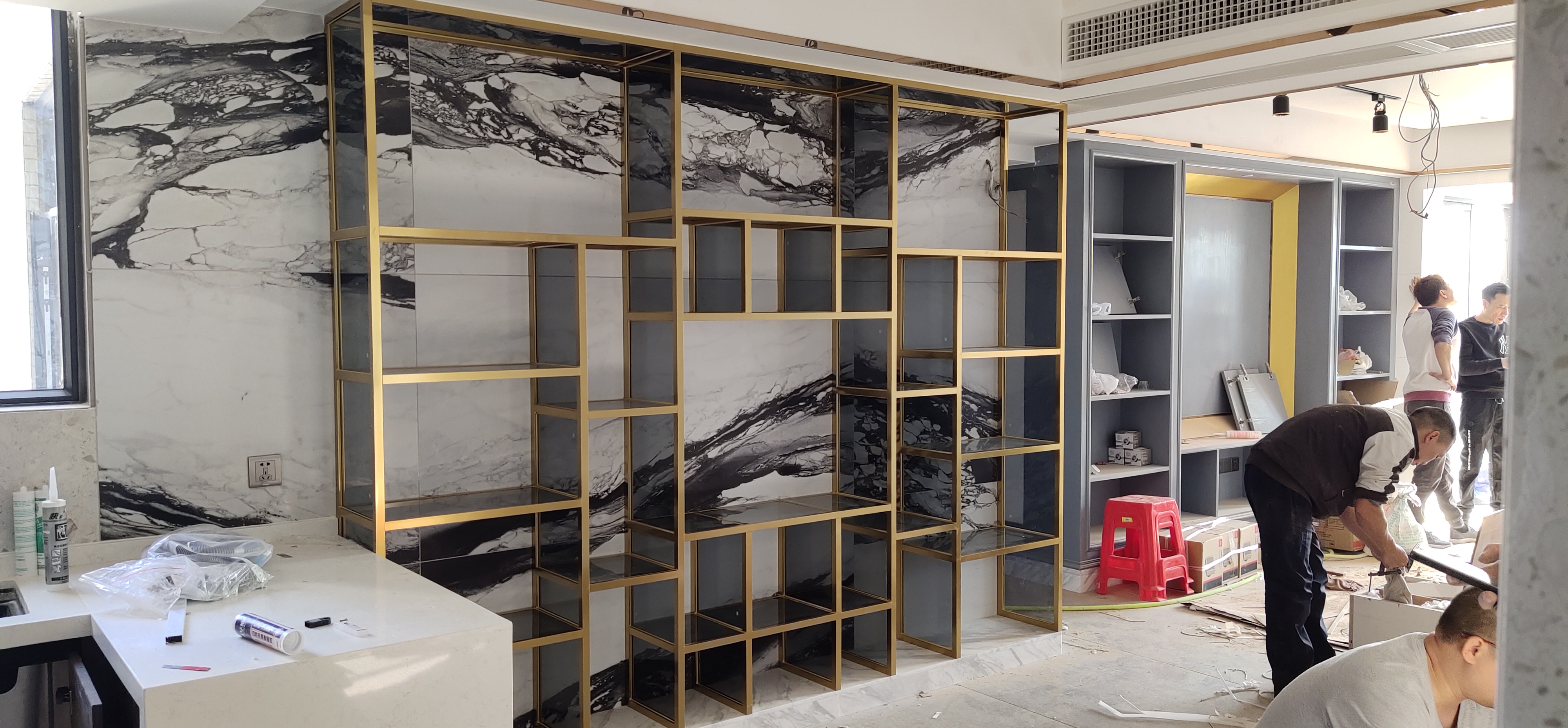 不銹鋼裝飾展柜